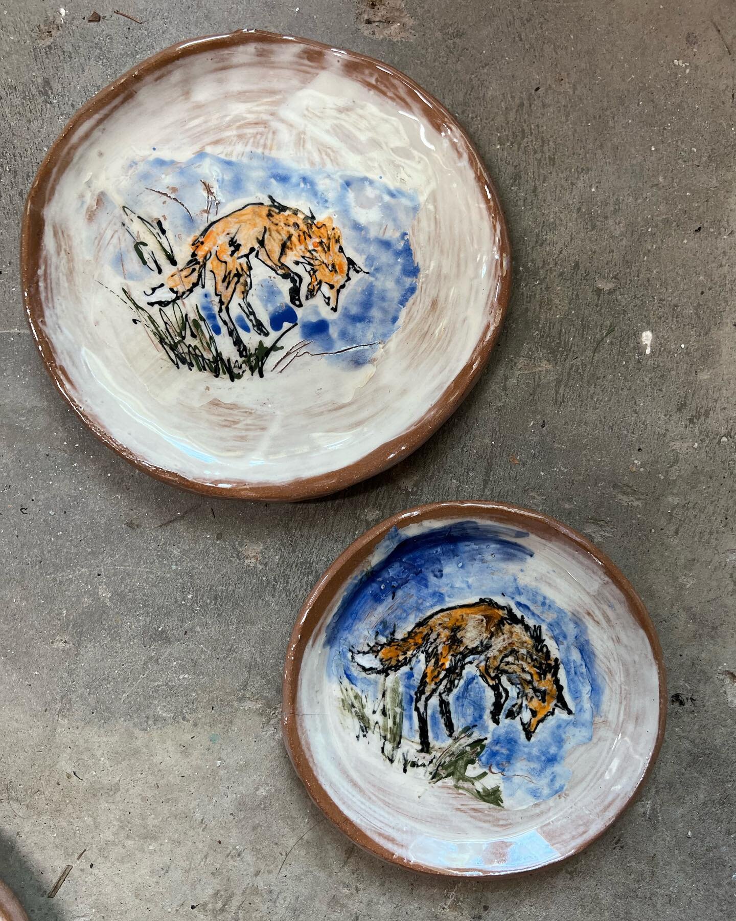 Fresh load out of the kiln, what&rsquo;s your favorite? These will be headed to the juried craft fair at #lyndhurst in September!
.
.
.
.
.
#paintedplates #rusticdecor #animalplates #handmadeceramic #fox #halflinger #thoroughbred #whitetail #dinnerse