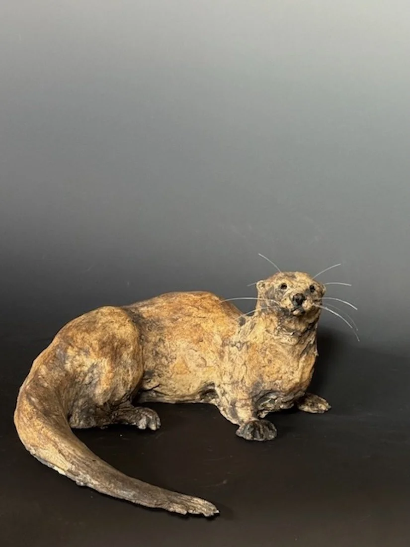 Lake_Carol_RiverOtter_firedpaperclay_(10x15x23)_sculpture_475.jpg