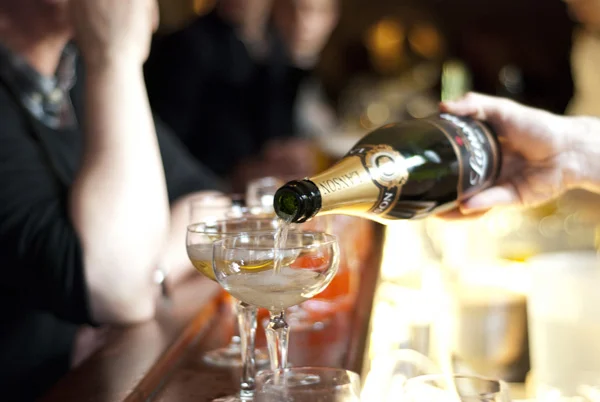 Peder Oxes Kælders champagne