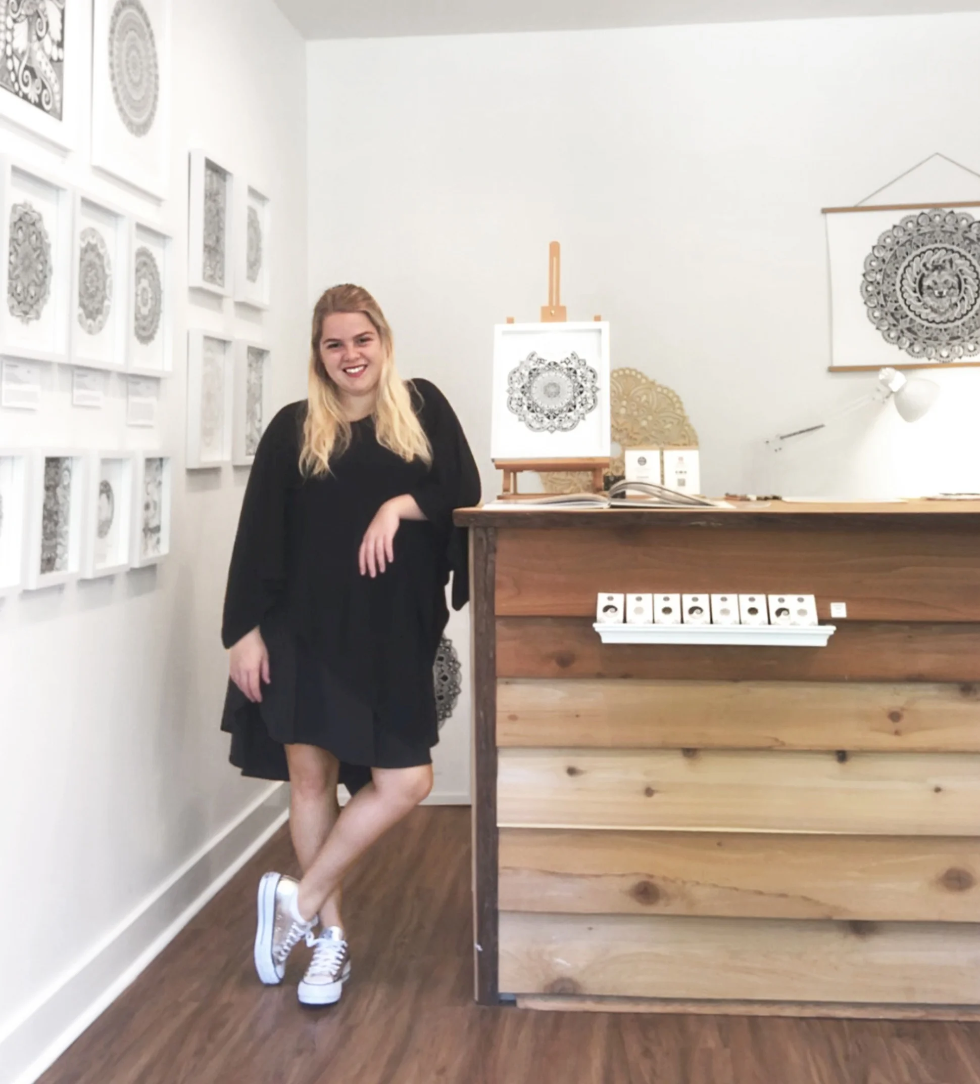 fortyonehundred-art-gallery-wearing-lululemon-converse-sponsored.jpg