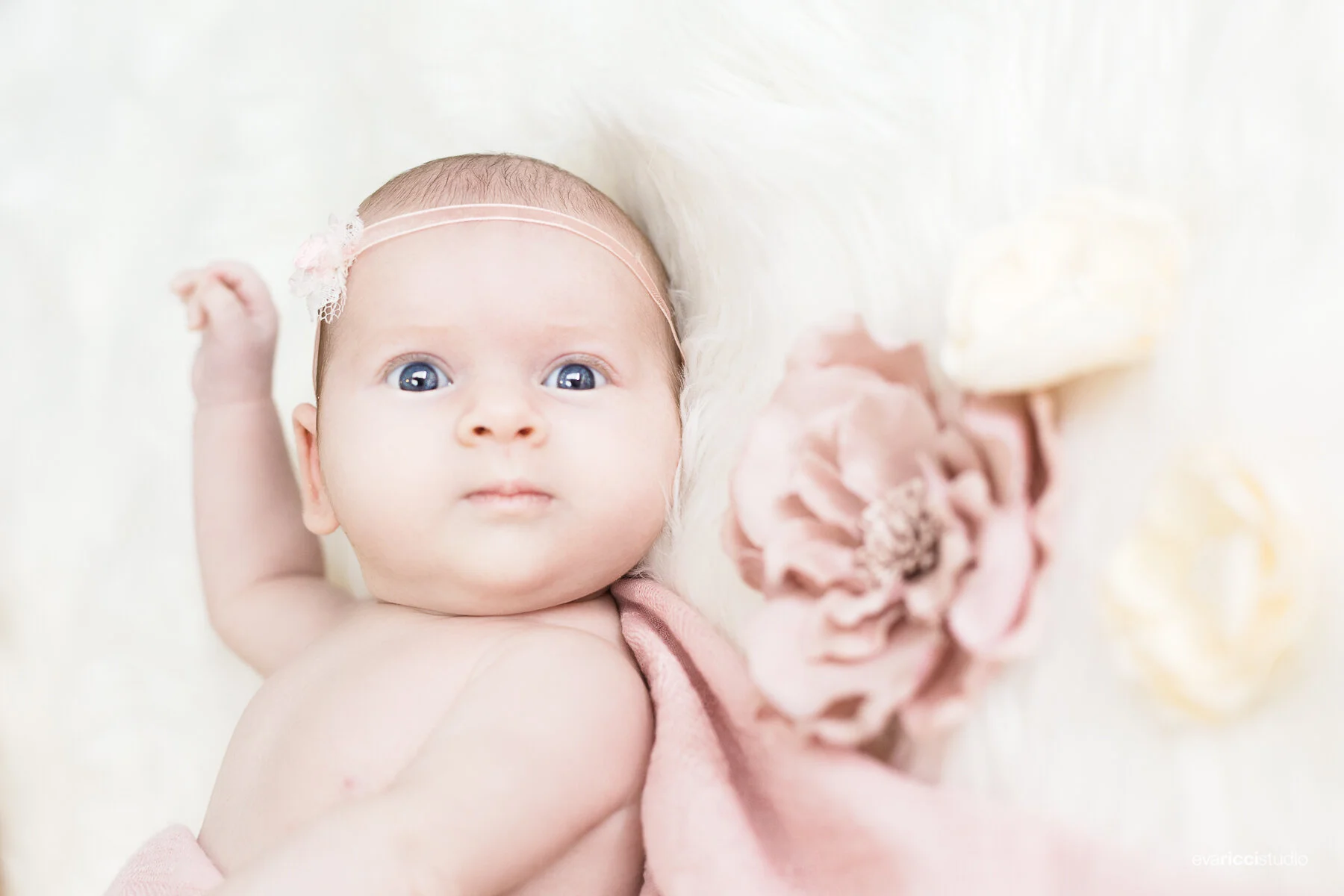 09-04-2019_Baby Lucia238-EditWEB.jpg