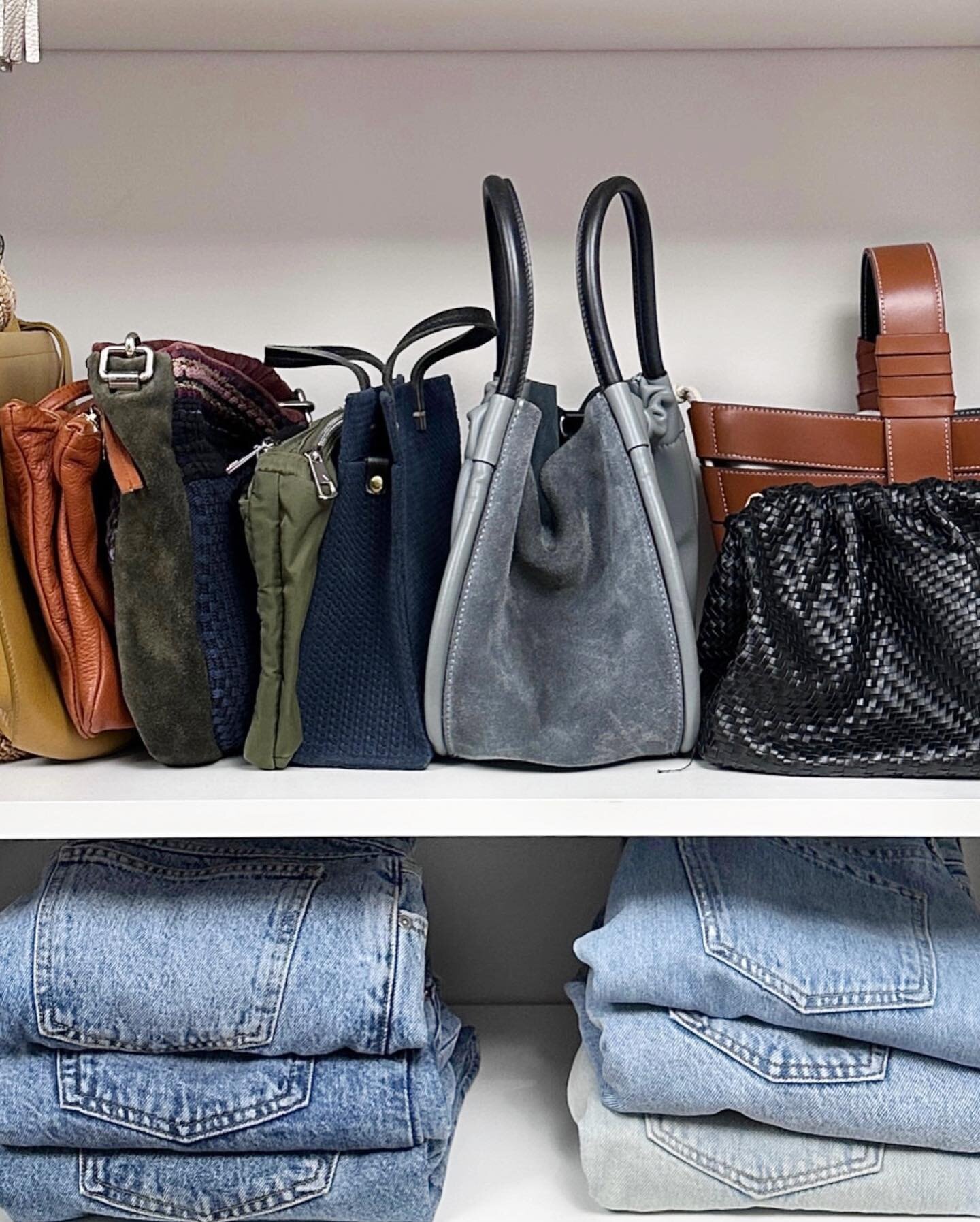 3 Easy Closet-Organizing Tips will change your life for the better. Find what you need. Use what you own. And save time getting ready. Here&rsquo;s how.

1. Creating small, short stacks of jeans, sweaters, etc., will allow you to see and quickly acce