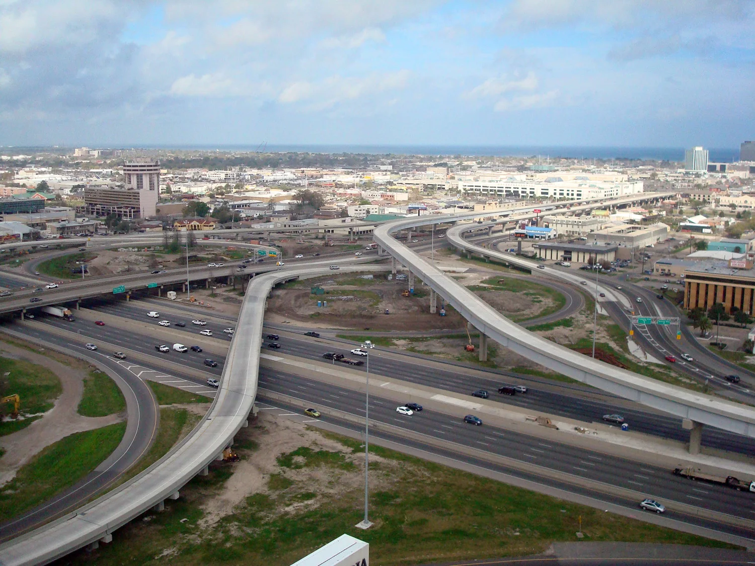 i-10 at Causeway.jpg