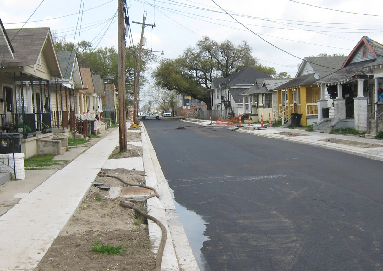 Flood and Gordon 3.jpg