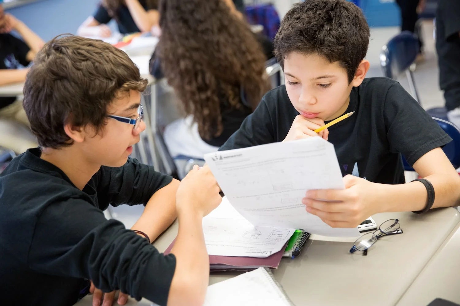   10:30 – SCIENCE  Scholars learn about the world they live in! Daily lessons involve Earth, Environmental, Life and Physical Science. 