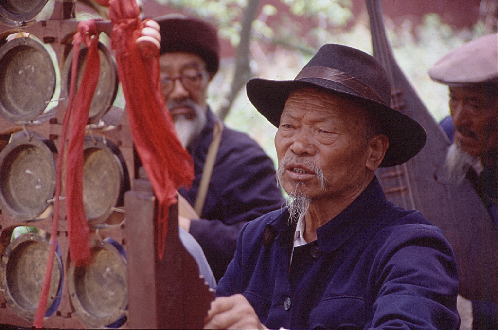 Naxi musician, Lijiang, Yunnan, China