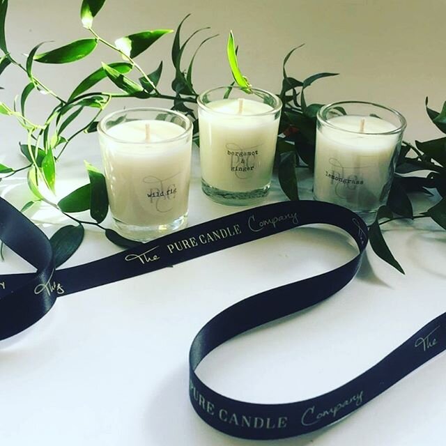 What a beautiful weekend! We hope everyone is enjoying themselves in the sun ☀️ #summer #sun #flowers #garden #treatyoself #special #offer #stayhome #staysafe #homedecor #homeblogger #candles #vegan #beautifulhomes #localbusiness #handmade #soycandle