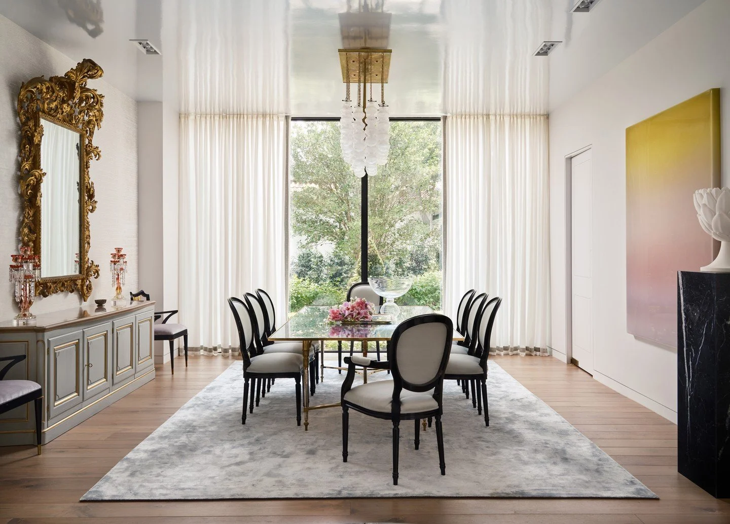 From our tables to yours&mdash;Happy Thanksgiving 🍂🥂
&bull;
&bull;

#deborahwalker #interiordesign #luxurydesign #dallasinteriordesign #deborahwalkerassociates #diningroom #thanksgiving