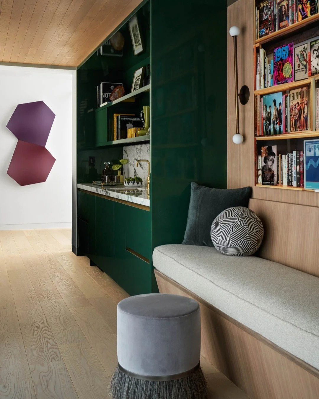 Turn up the music and settle in. 🎶
&bull;
&bull;
📷 @nathanschroderphoto
📐 @shmarchitects
✨ @jennyoconnorstudio