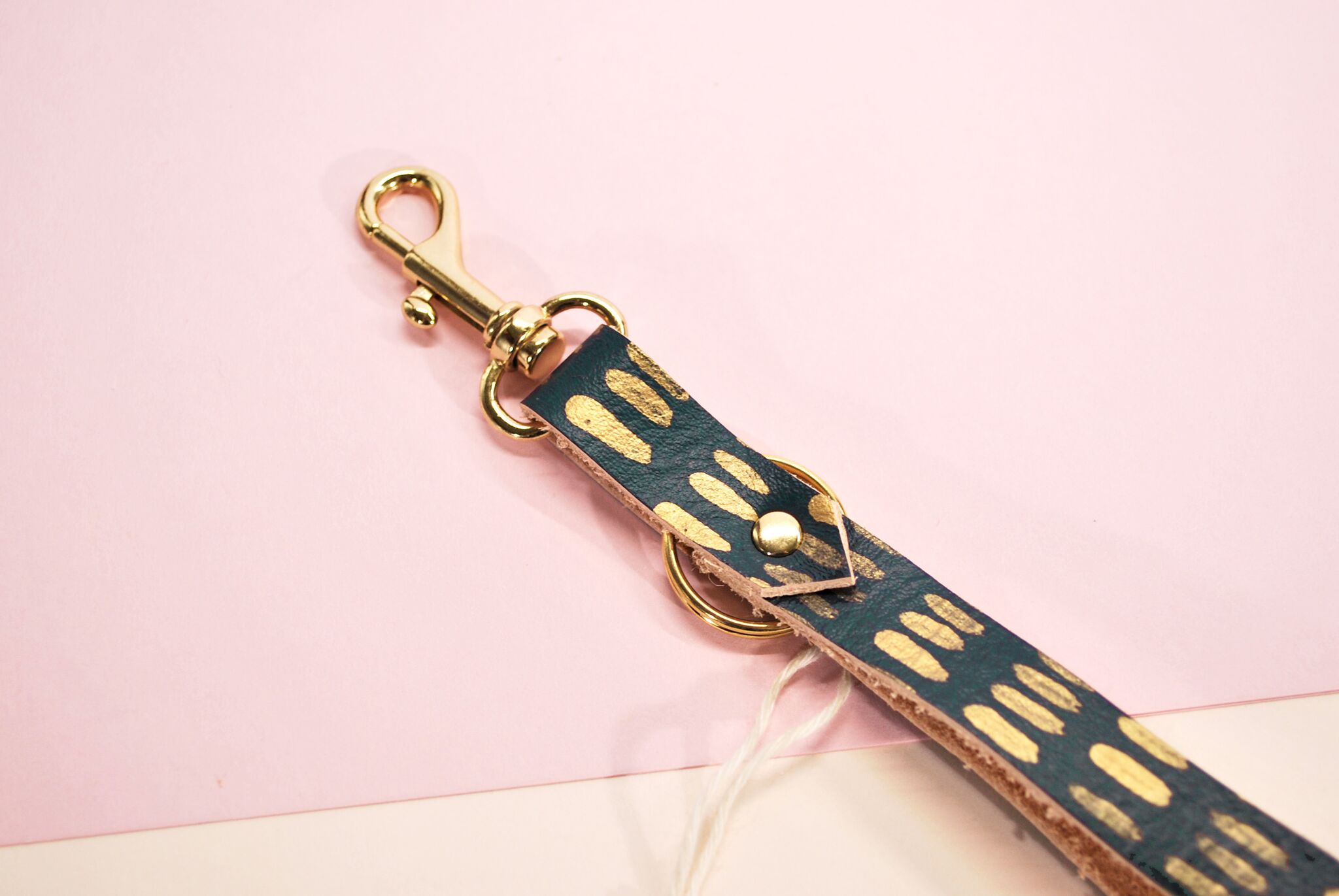 Teal_Gold_Keychain_033_preview.jpg