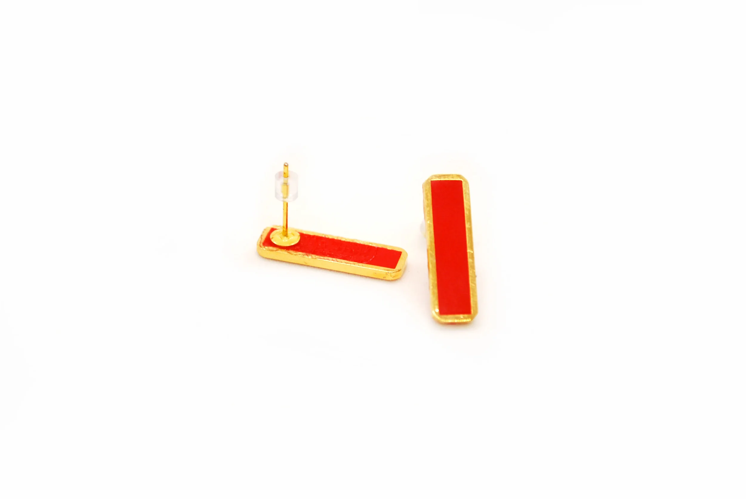 red bar WB 2.jpg