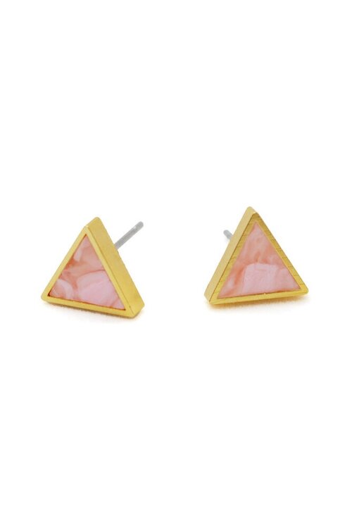 Pendientes triangulares geométricos de Cold Gold engastados en cuarzo rosa.