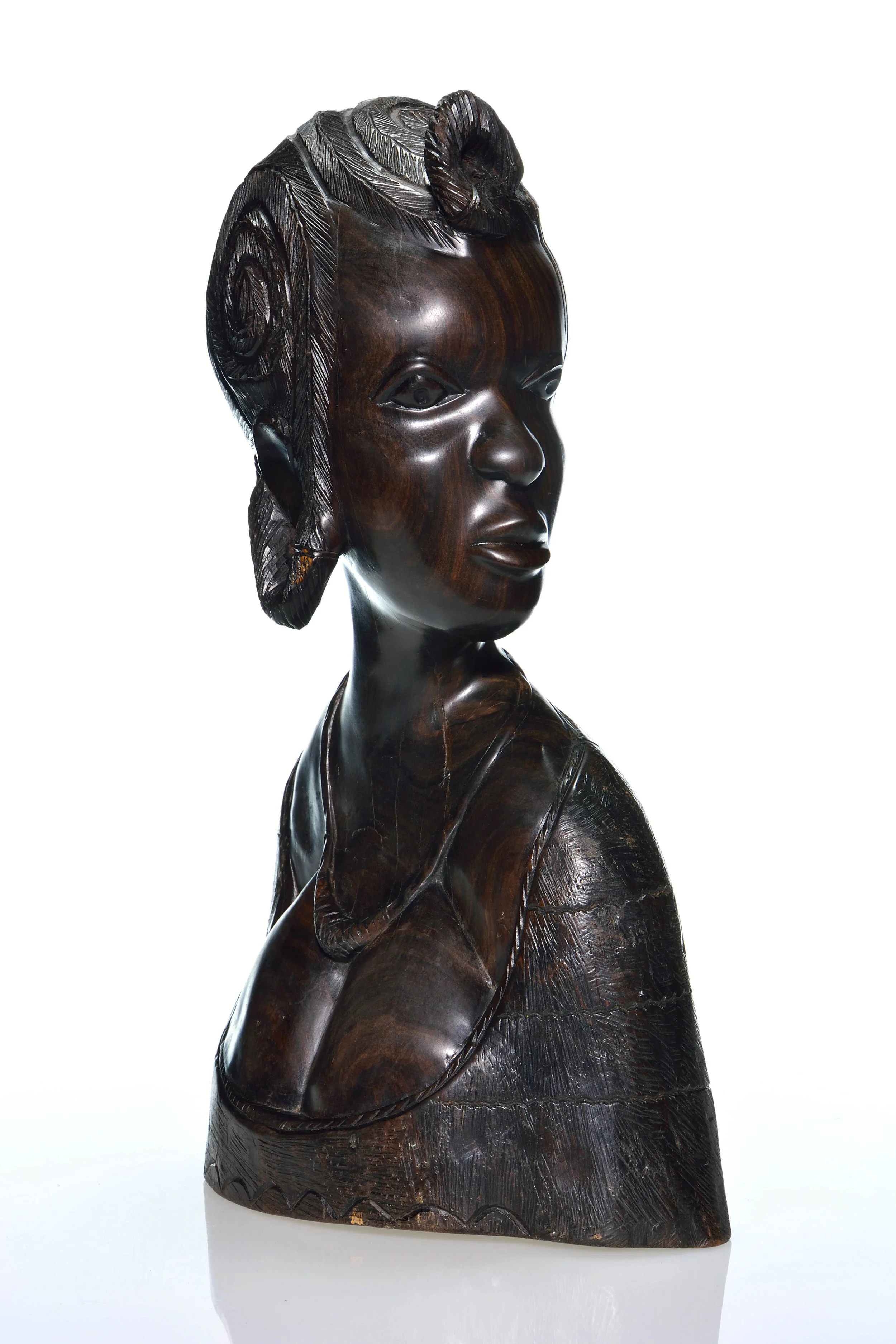 Unknown_BustofNigerianWoman1.jpg