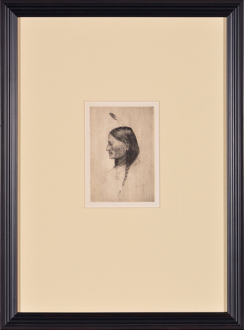 Sharp.LooksOnGround.14683.LR.jpg