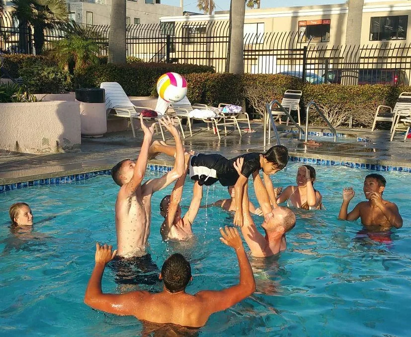 WHO NEEDS A NET WHEN YOU HAVE AN 8 YEAR OLD IN THE CLUB!?