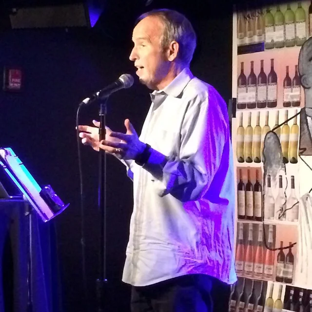 Uncle Frank shares one of his cautionary tales at this past week's show. #storytelling #stories #themoth #nycstorytelling #nyc