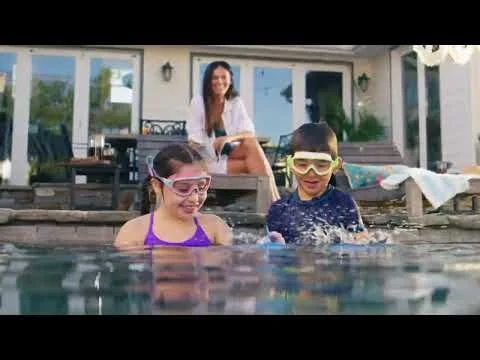 Swimways Rainbow Reef Shark | 2026 