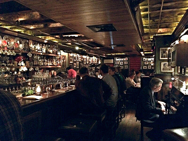 the dead rabbit parlor