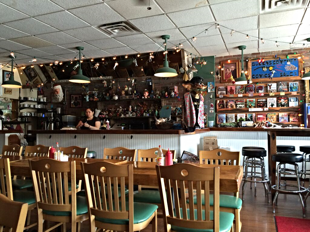 Queens Comfort Bar.jpg