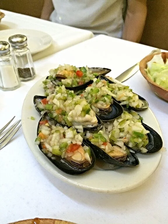 complementary mussels at spain restaurant