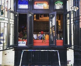 Insane #beer selection @brouwerijlane #craftbeer #greenpoint