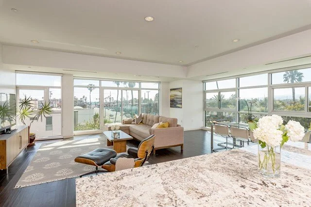 00e514a9-a972-4960-88ff-e9a43e41df0b (1).jpg