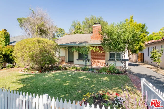 19-478530_a2e5b986-409e-4b67-a6c7-7b35be43cad7 (1).jpg