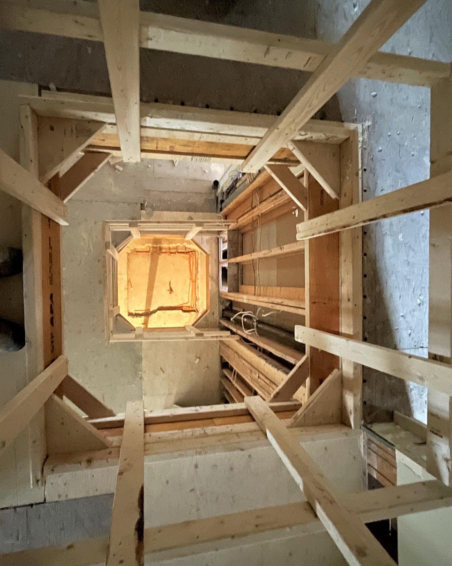 Check out the framing layout for a Vuelift elevator from the basement to the second floor. Will post some more images when the finished product is in action!!

#homebuilder #vuelift #elevator #framing #design #luxuryhomes #customhomebuilder