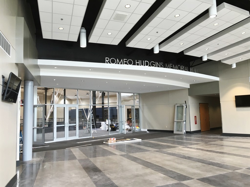 The signage is installed! Hogan construction is putting the final touches on the bundling.