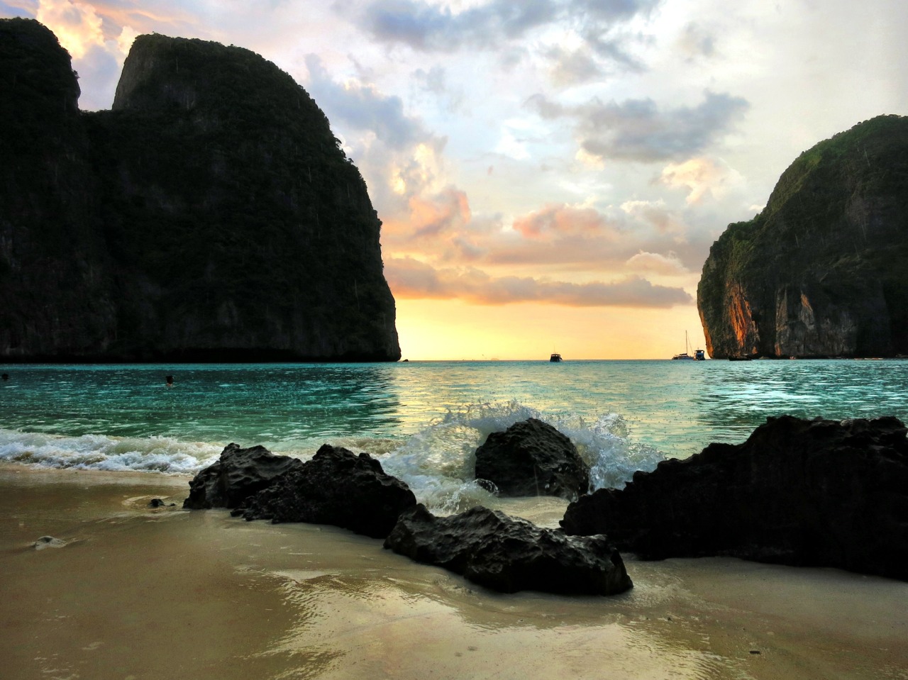 Maya Bay, Koh Phi Phi Leh
