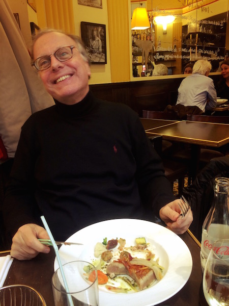 Papa finishing lunch in the 6eme