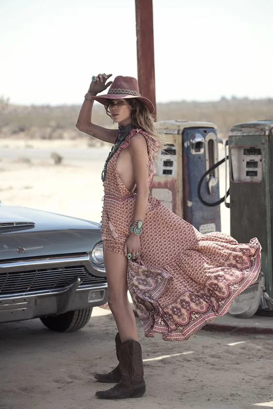 Cowgirl15.jpg