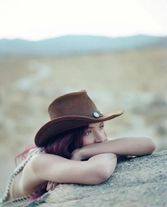 Cowgirl11.jpg