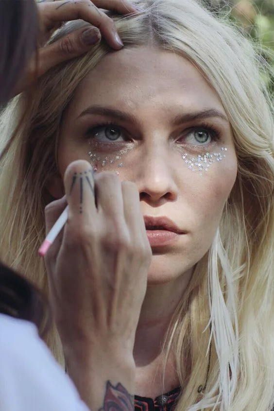 06b8db6732245d4e1c067d42ad924730.jpg