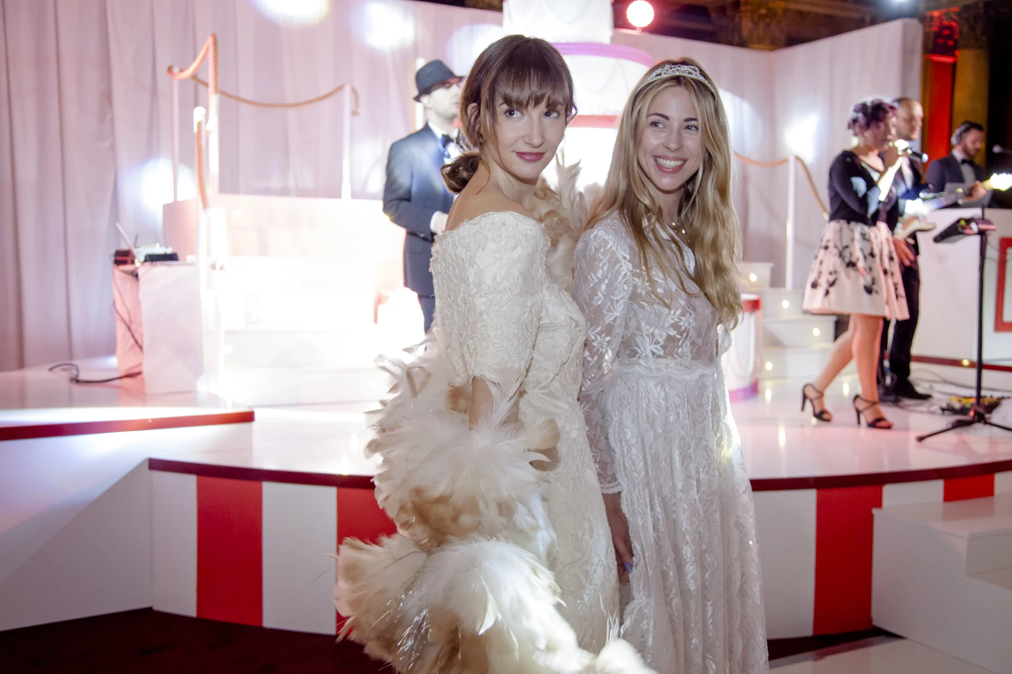 wedding_party_plaza075.jpg