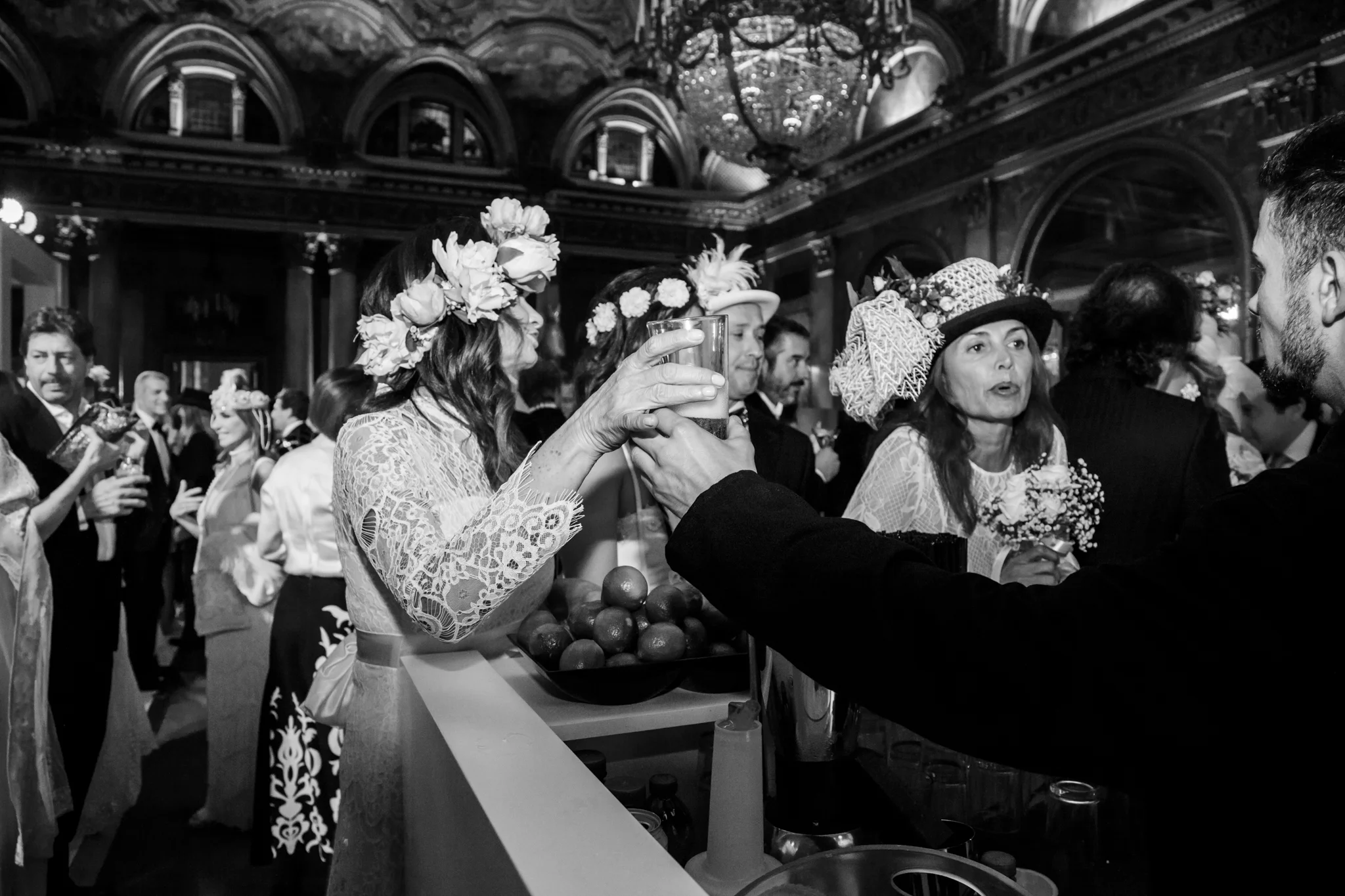 wedding_party_plaza176.jpg