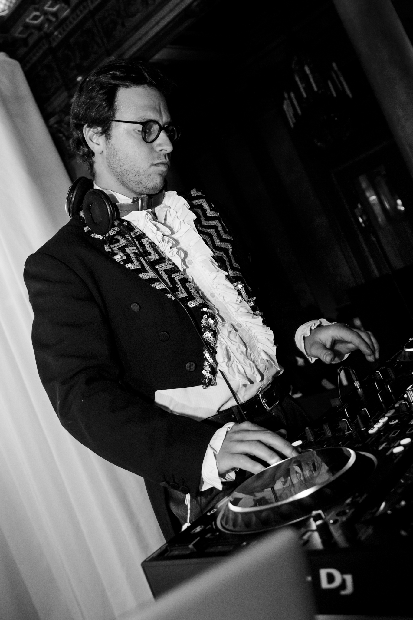 wedding_party_plaza345.jpg