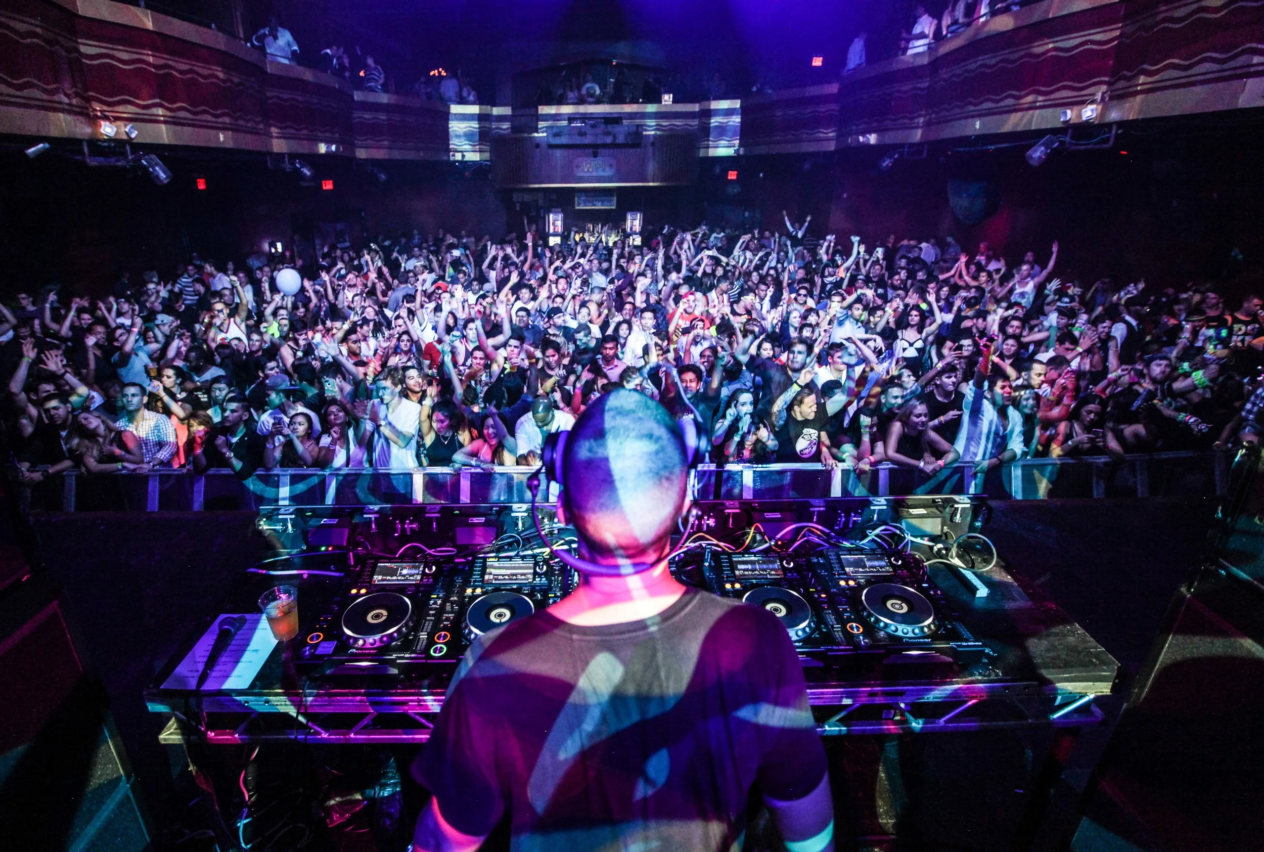 Moguai - New York City.