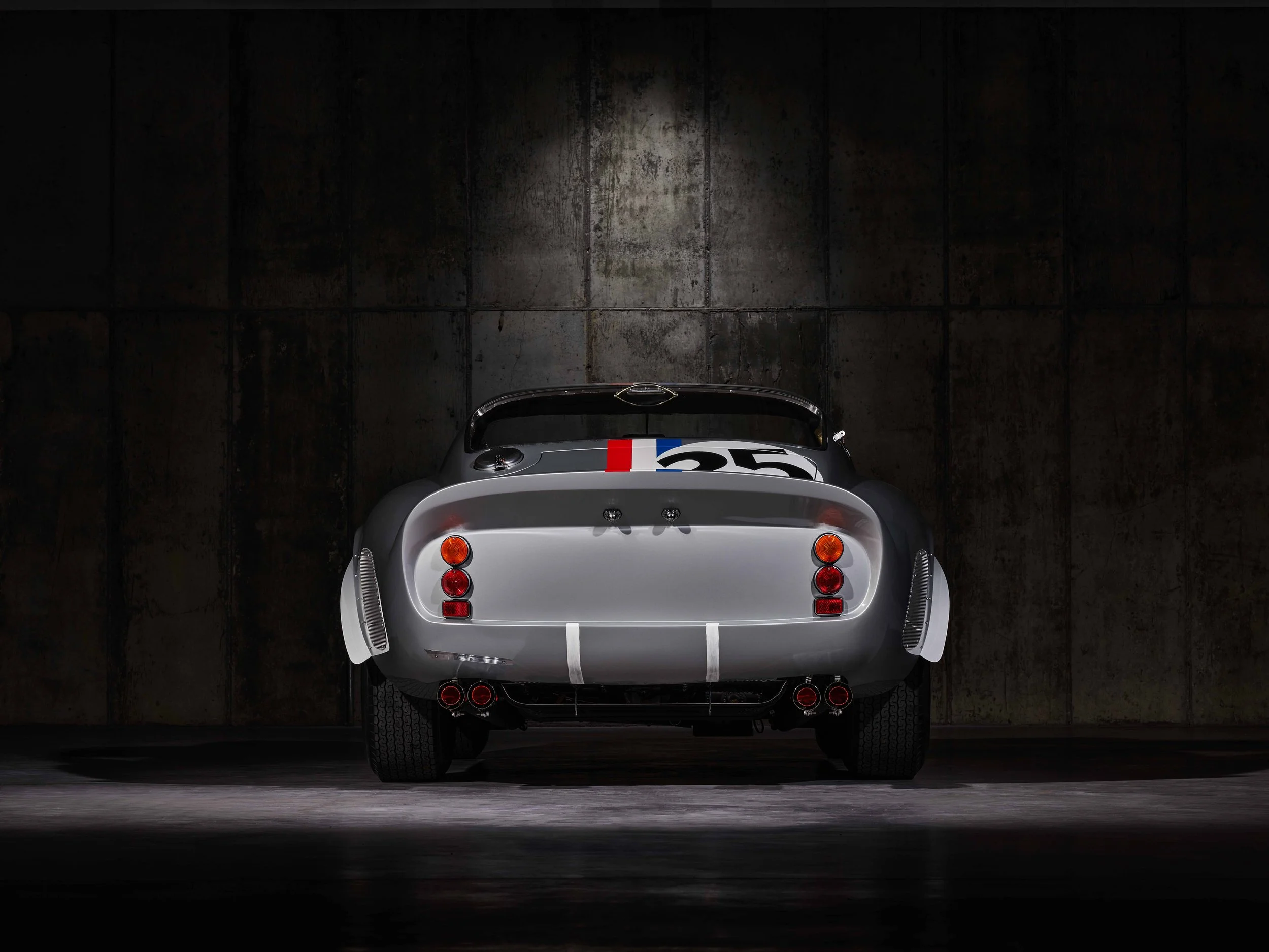 Ferrari GTO 25037893_v1.jpeg