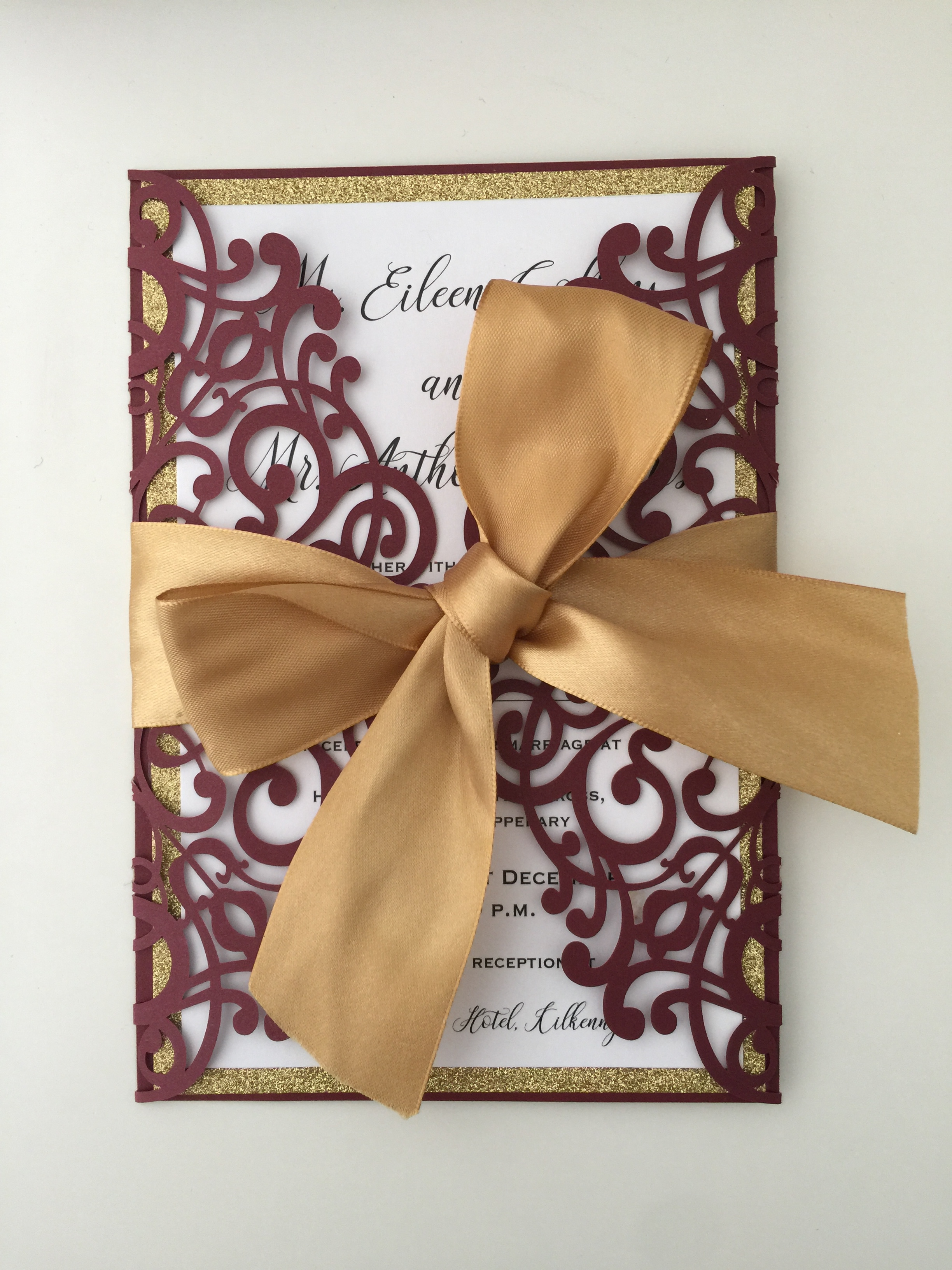 burgundy pocket with ribbon.JPG