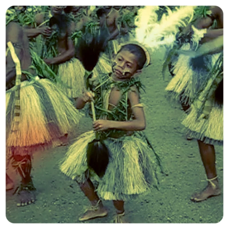 Liak Saga Dancers Perform