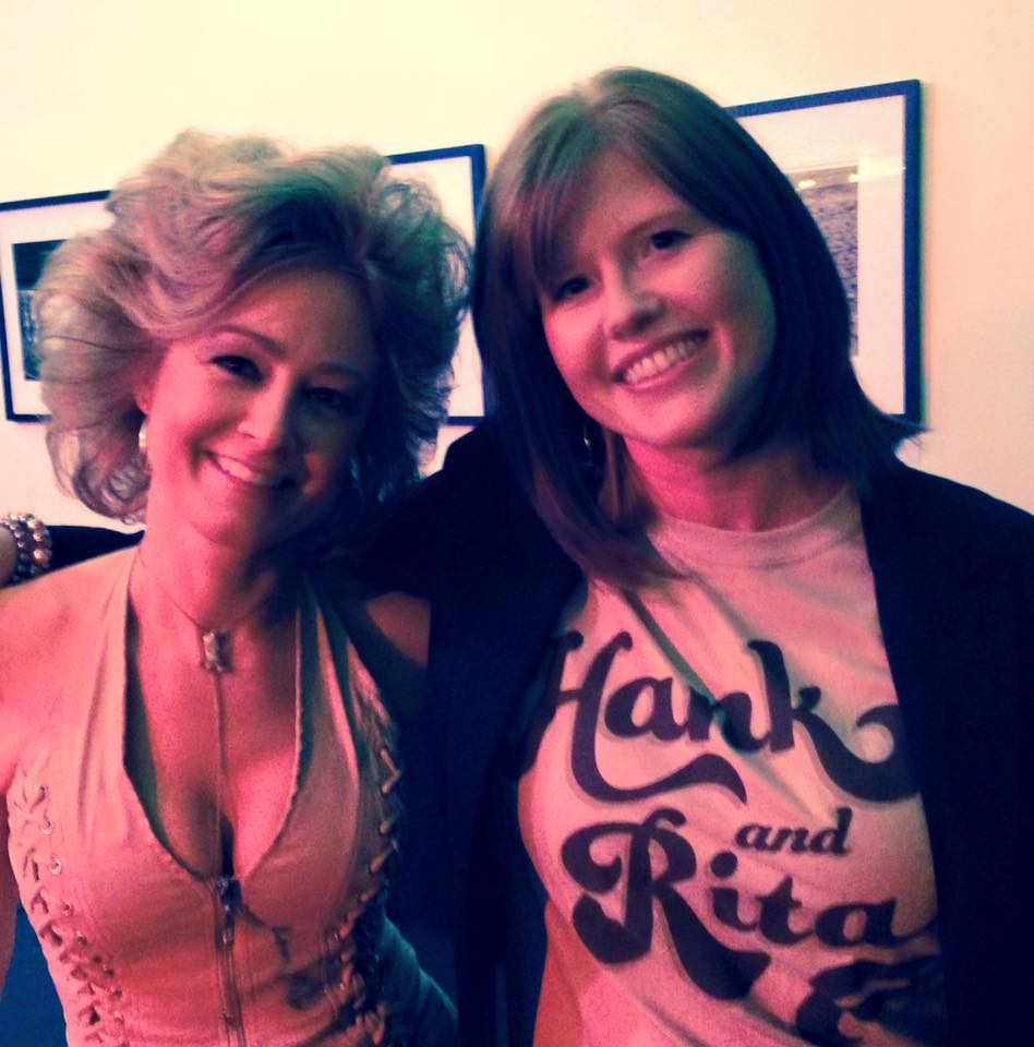 Ann with Naomi, Namoi with cool new T-shirt 