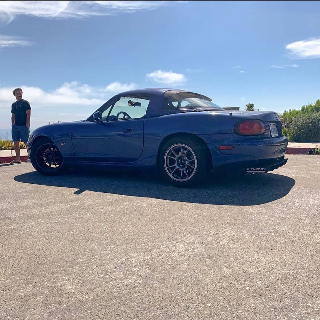 Is it just me or is the 10AE blue the best color Miatas came with? 🤔

Sale on the V1 Diffusers end Sunday Morning. Got lots of V1's in stock and one more V3!

🏎 @99_limited_10ae