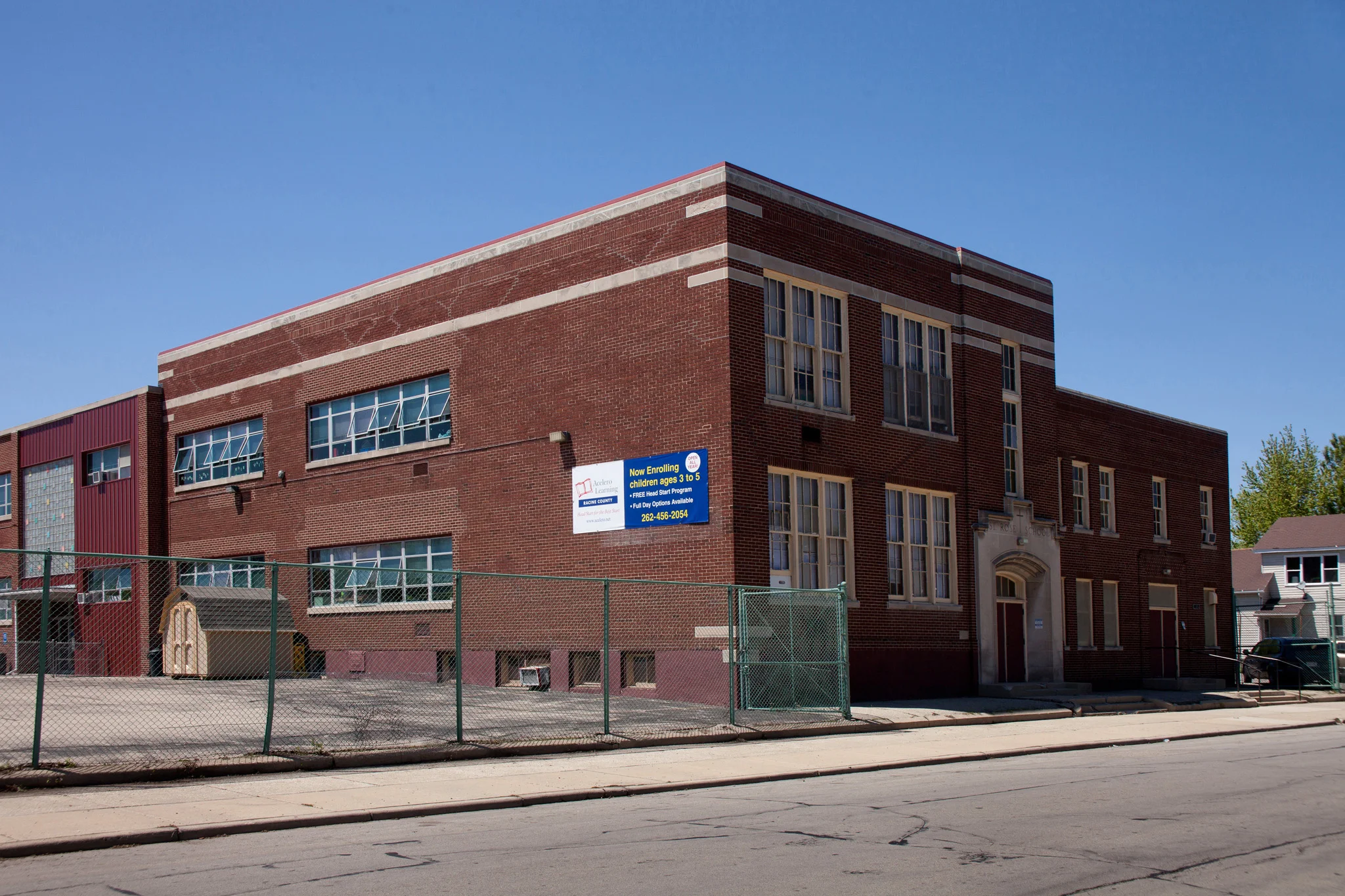 Grand Avenue 1032 Grand Avenue Racine, WI 53403 Phone: 262.456.2054 Fax: 262.833.5054 Center Director: Michelle Pavlopoulos Center Manager: Michelle Noll