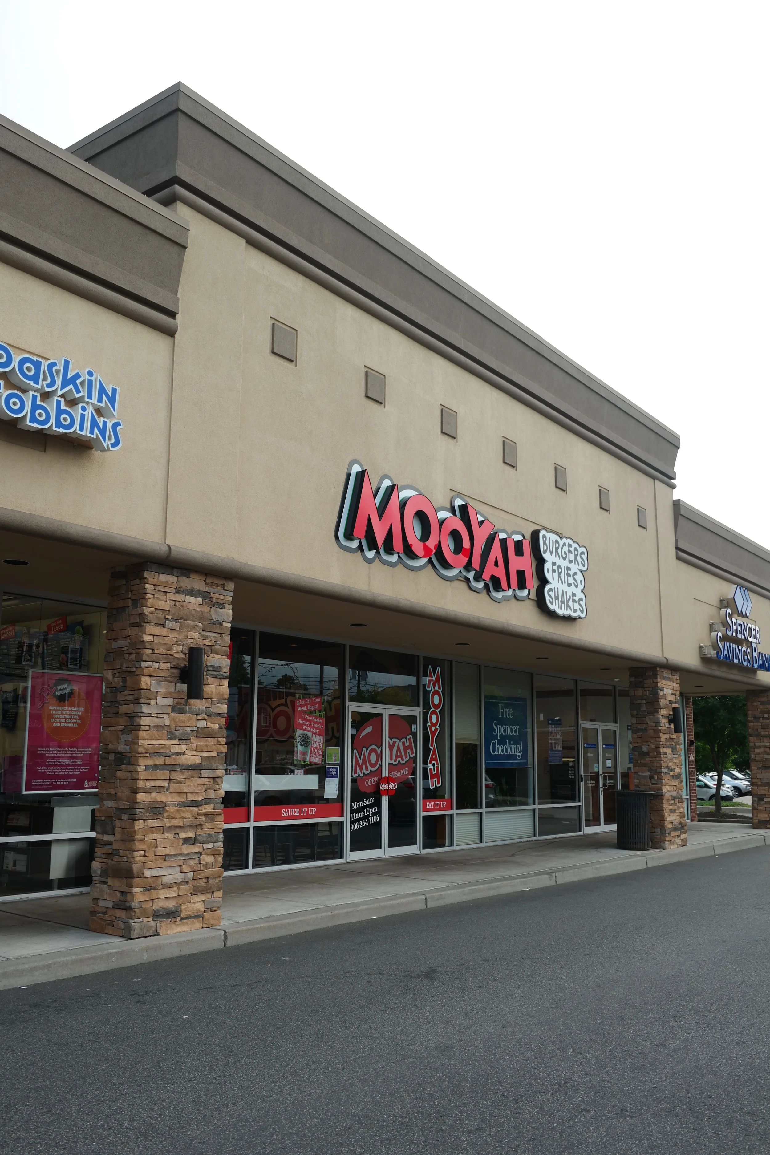 MOOYAH