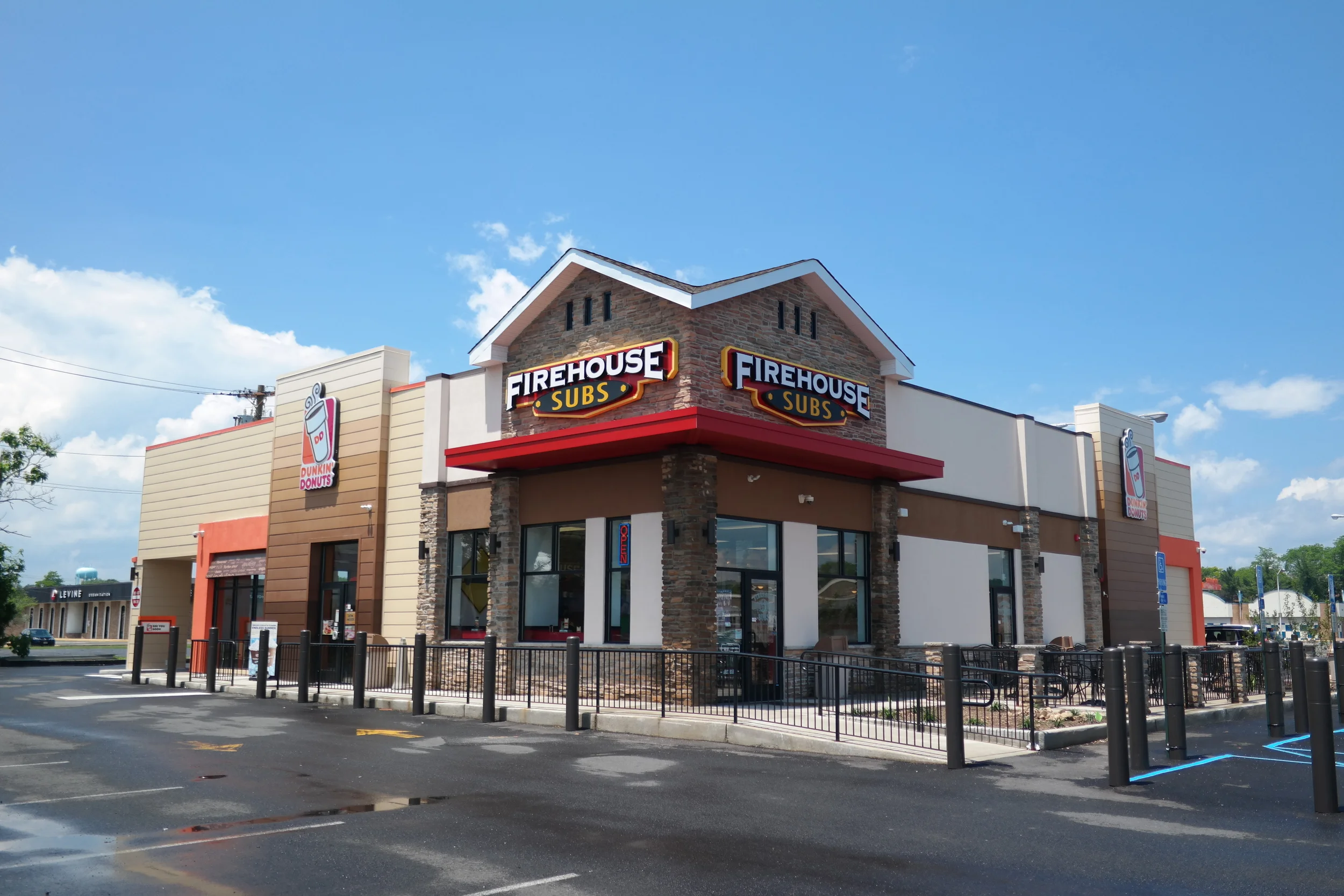 FS Wayne Exterior 01a.JPG