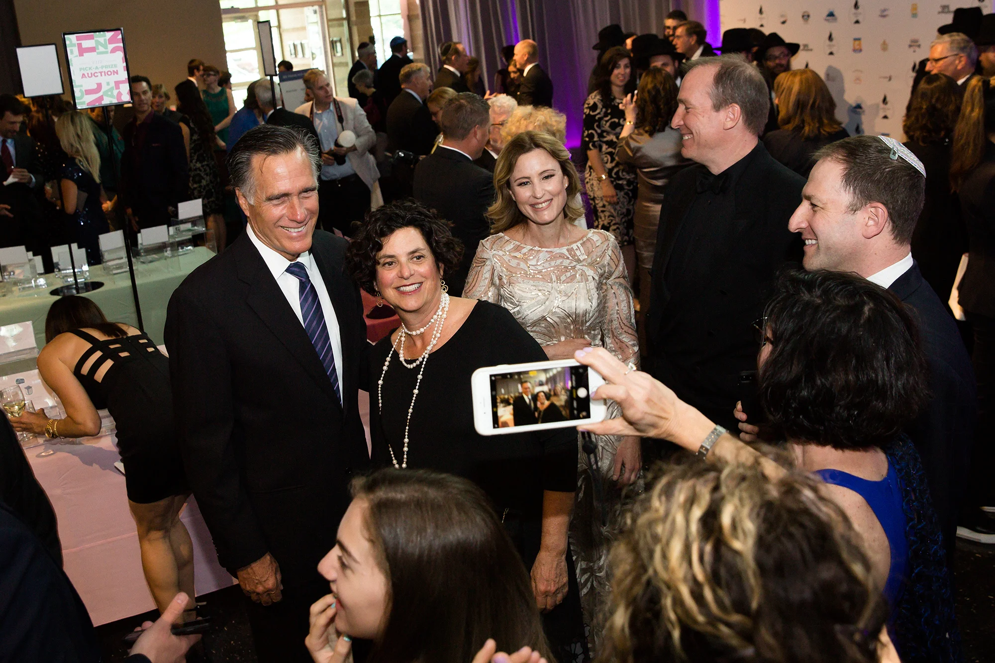 Mitt Romeny at Chabad Gala copy.jpg