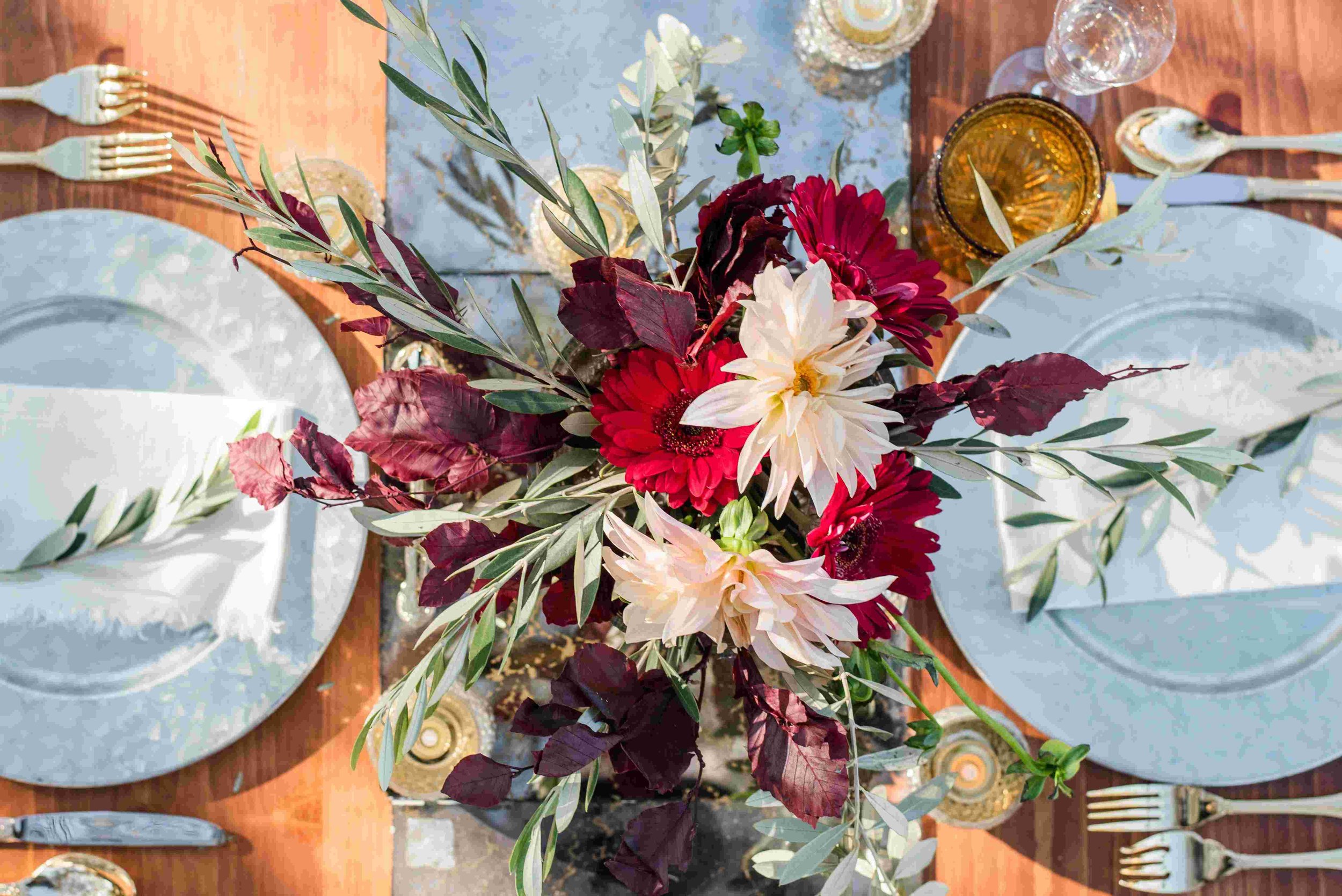 Best Wedding Catering Salt Lake City | Flowers and plates.jpeg