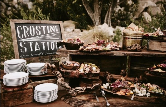  https://www.theknot.com/real-weddings/a-glam-desert-wedding-at-frederick-loewe-estate-in-palm-springs-california-album 