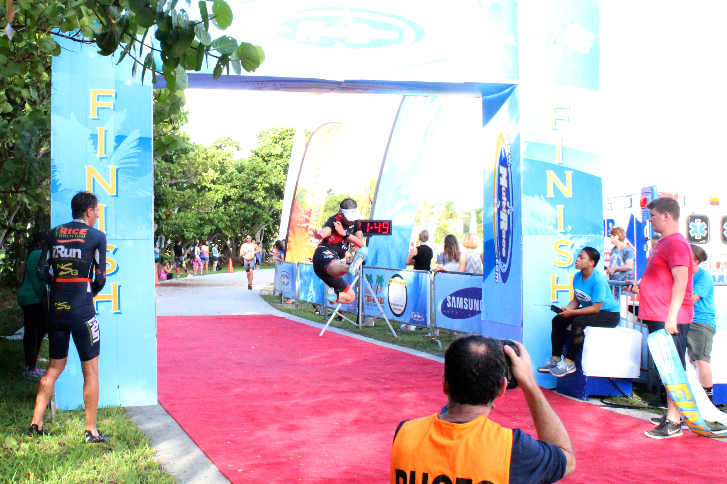 Another race, another PANDA KICK!!! (Notice the guy I outta sprint behind me :) )